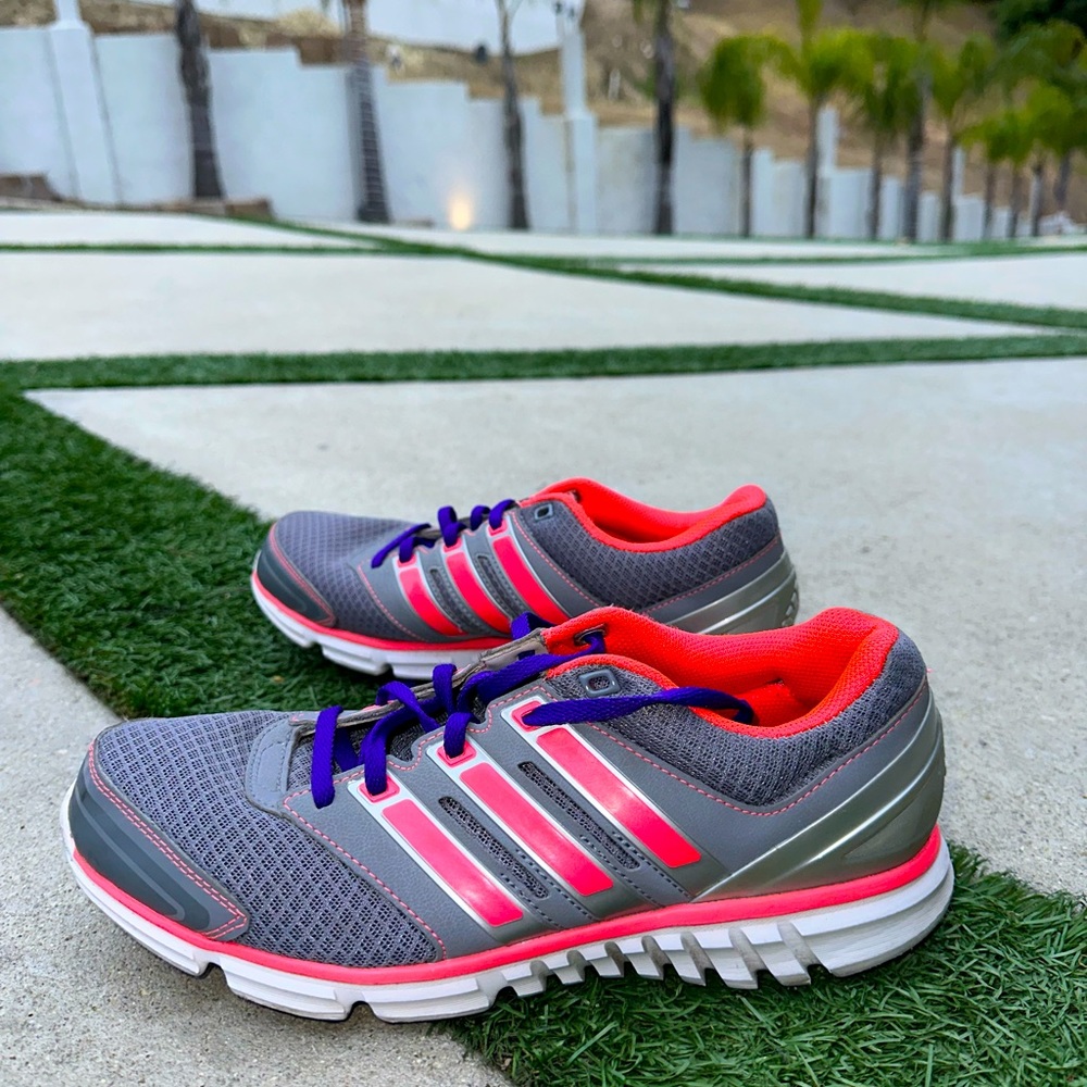 ADIDAS SNEAKERS - Size 8 (neon coral purple gray)